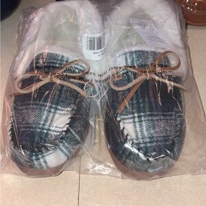 Plaid Fuzzy Slippers with Bow